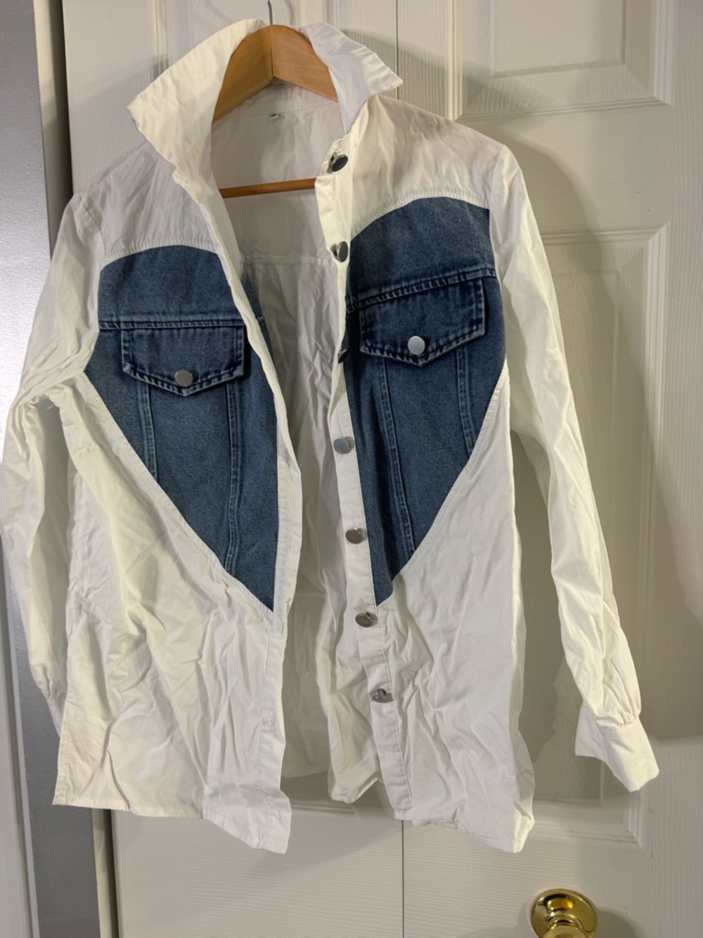 Size Medium Denim Patchwork heart - White Button-Up Shirt with Denim Heart top - Picture 3 of 8